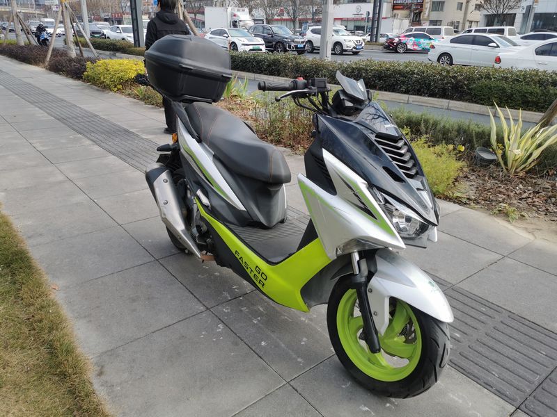 二手金城草蜢 150