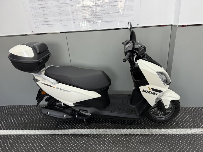 二手济南铃木UY125