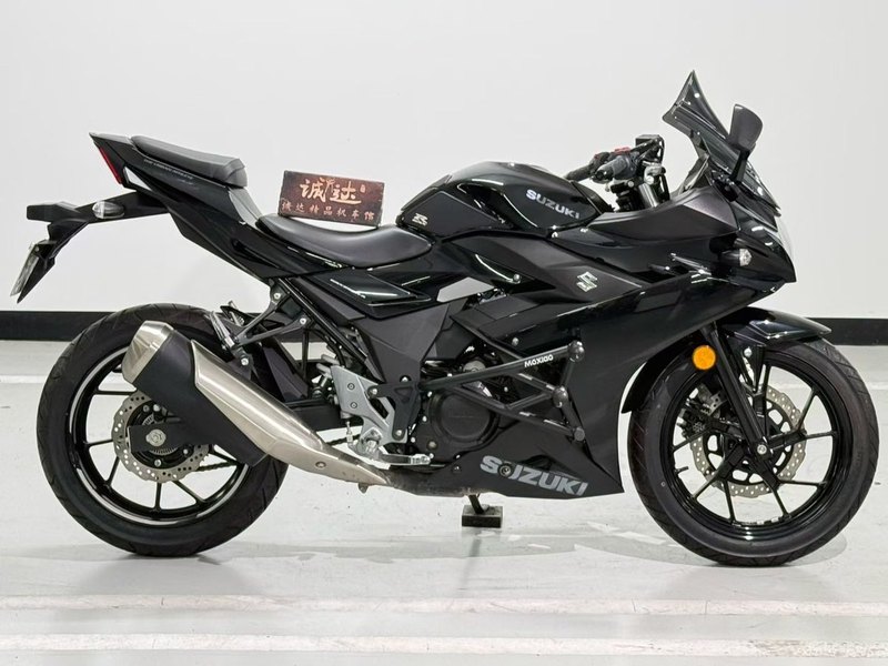 二手豪爵铃木GSX250R