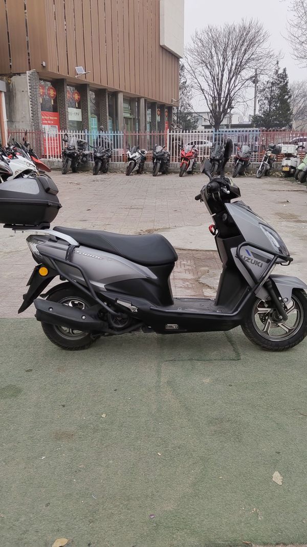 二手济南铃木UY125