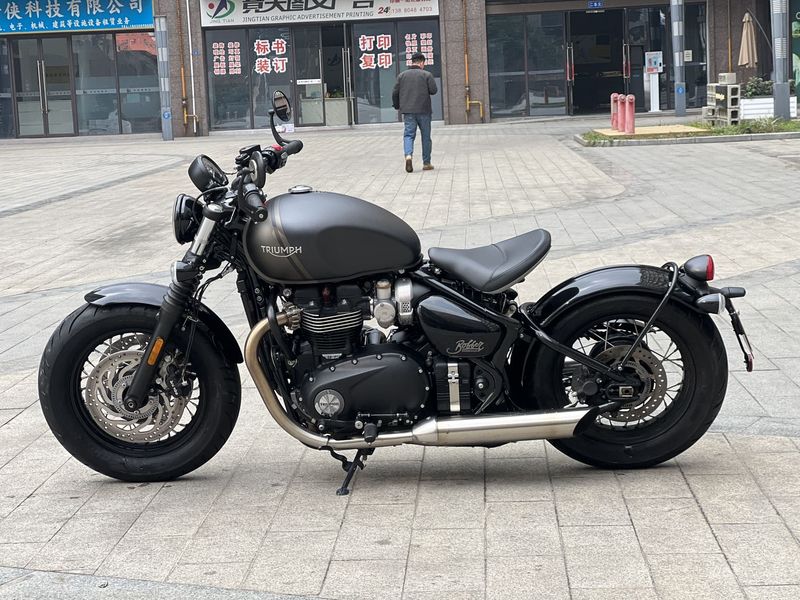 二手凯旋Bonneville Bobber