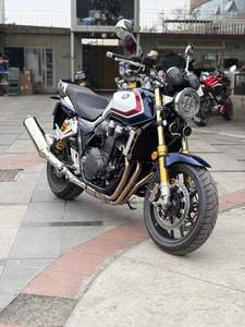 二手本田CB1300 Super Four