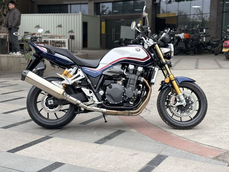 二手本田CB1300 Super Four