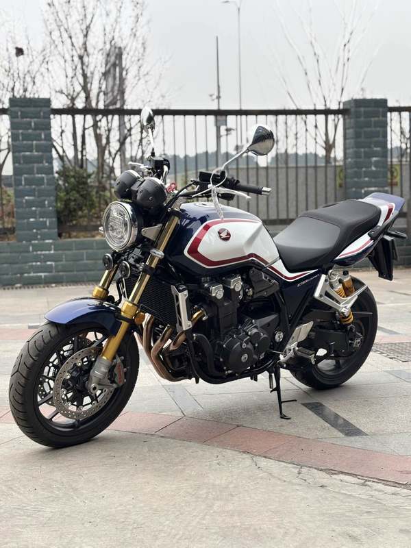 二手本田CB1300 Super Four