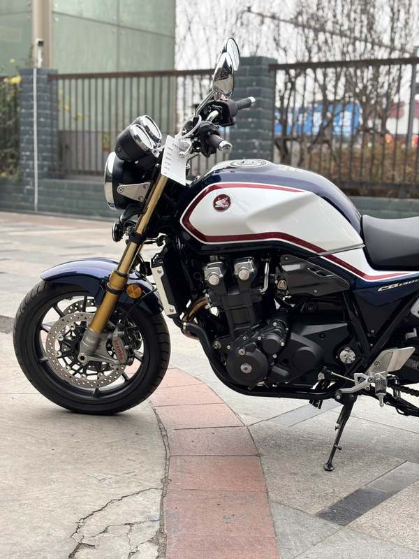 二手本田CB1300 Super Four