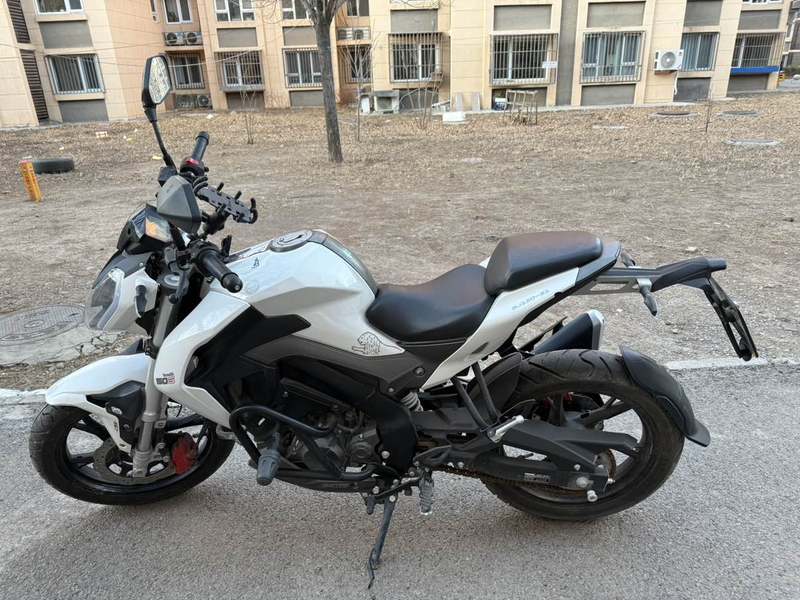 二手贝纳利小迅龙 BN150S