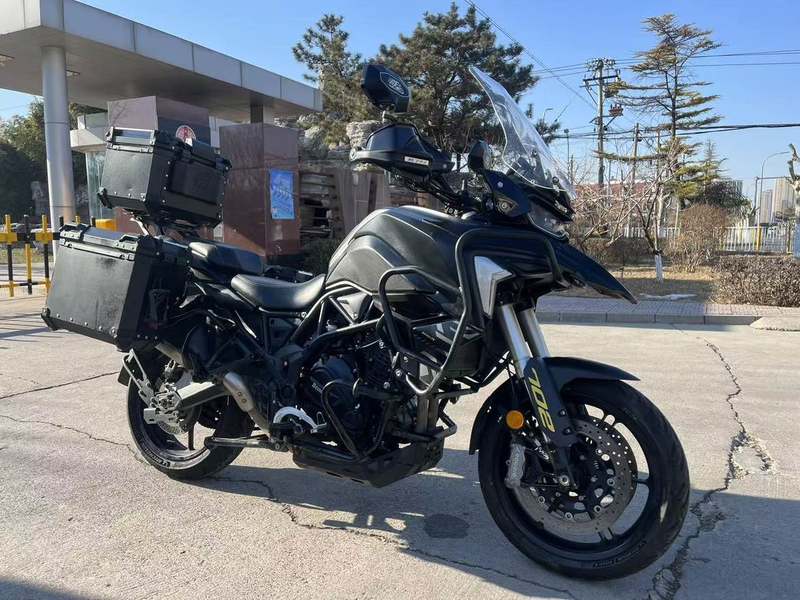 二手贝纳利TRK702