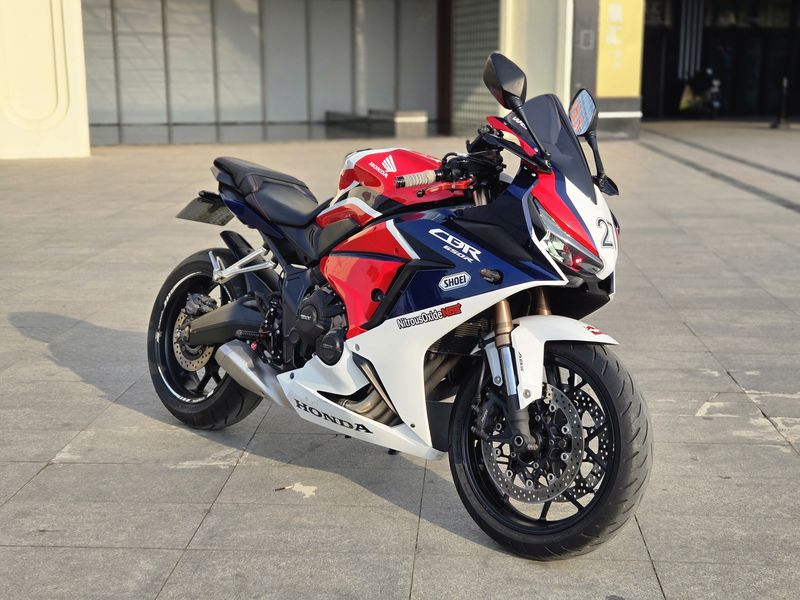 二手本田CBR650R
