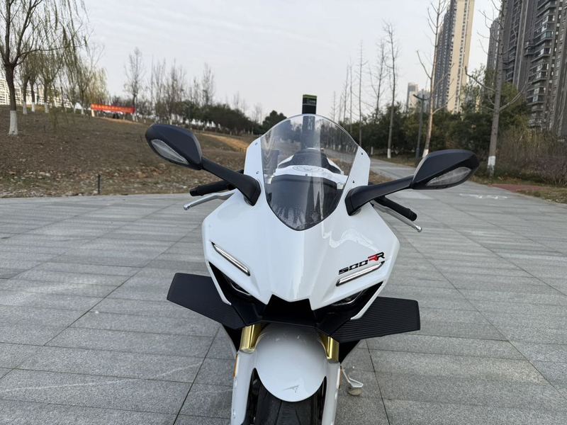 二手张雪机车500RR