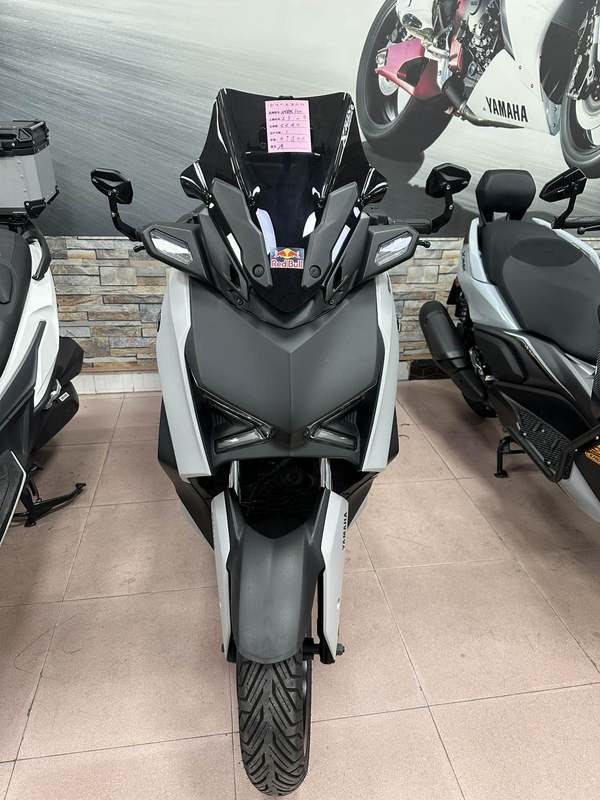 二手雅马哈XMAX