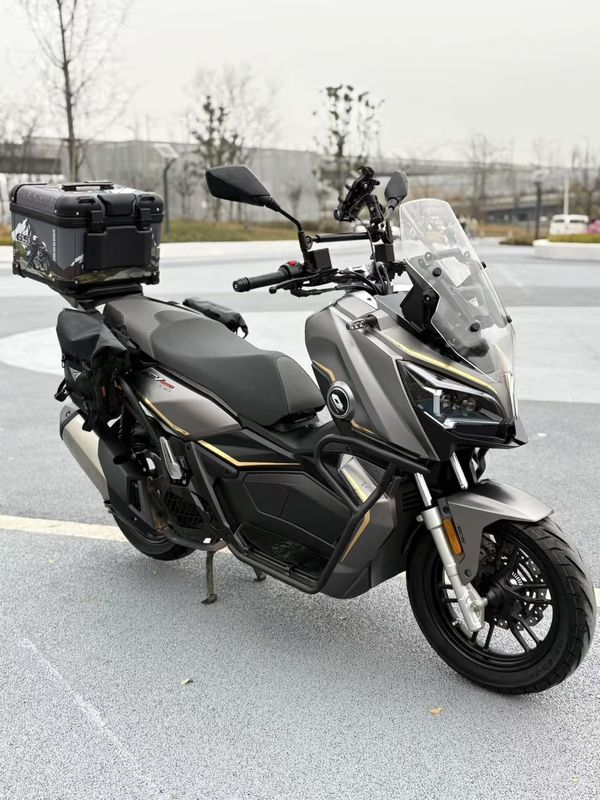 二手QJMOTOR鸿150ADV