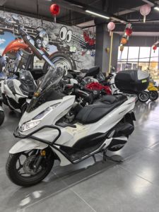 二手五羊本田PCX