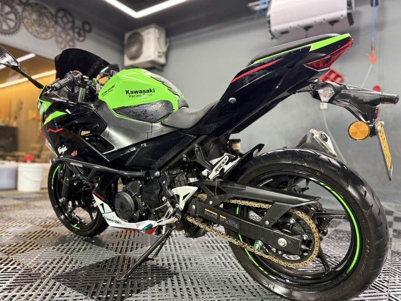 二手川崎Ninja 400
