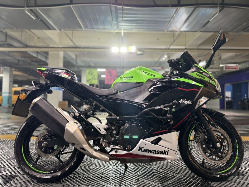 二手川崎Ninja 400