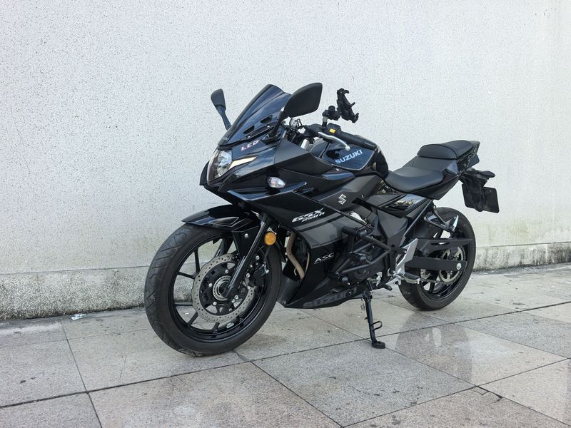 二手豪爵铃木GSX250R