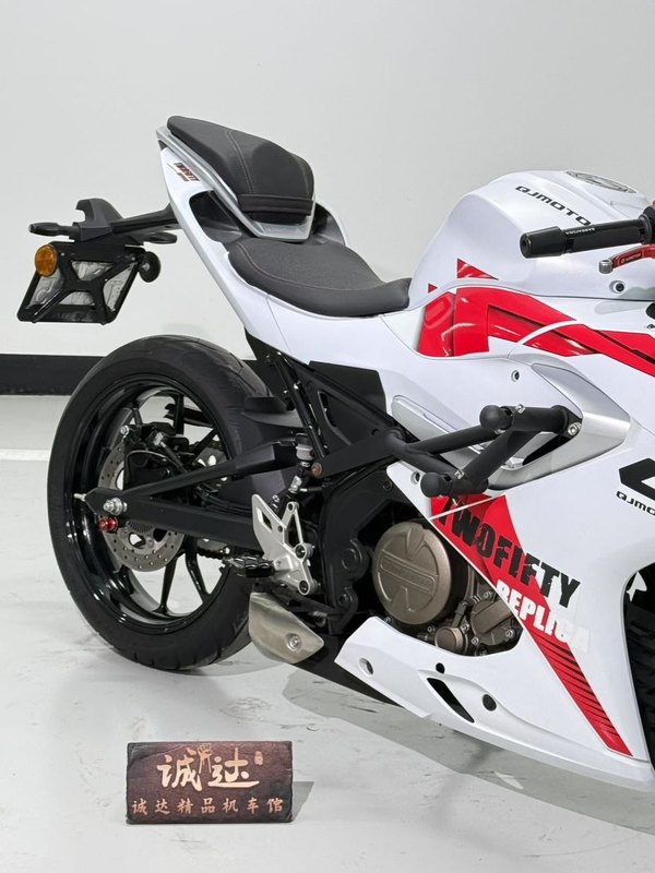 二手QJMOTOR赛250