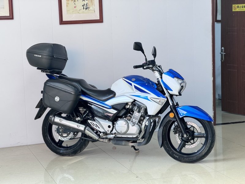 二手豪爵铃木骊驰 GW250