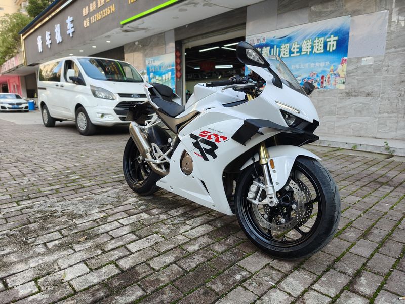 二手张雪机车500RR