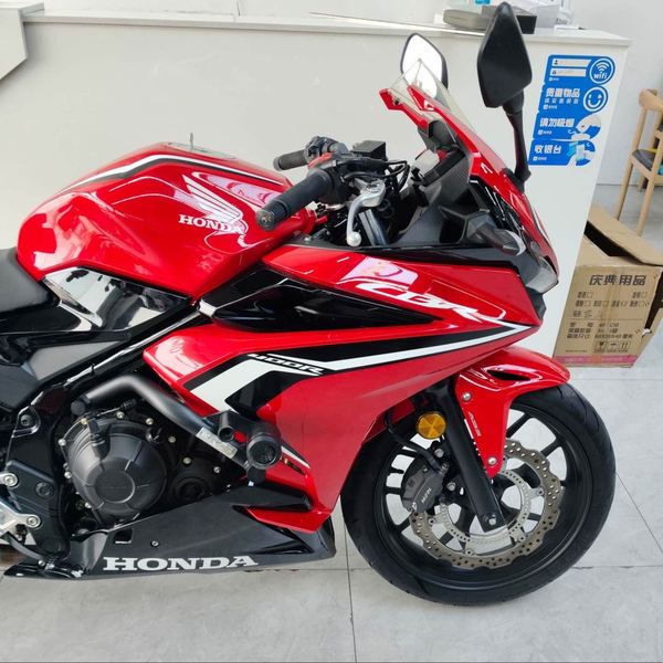 二手本田CBR400R