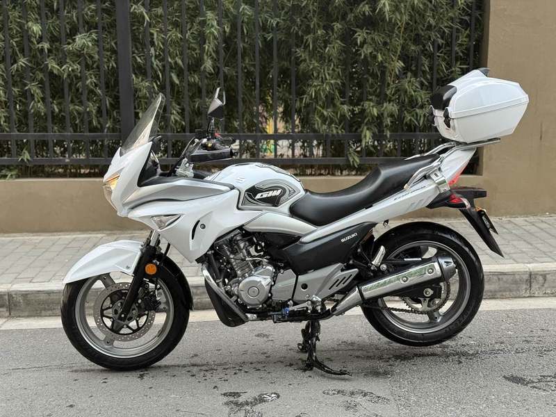 二手豪爵铃木骊驰 GW 250F