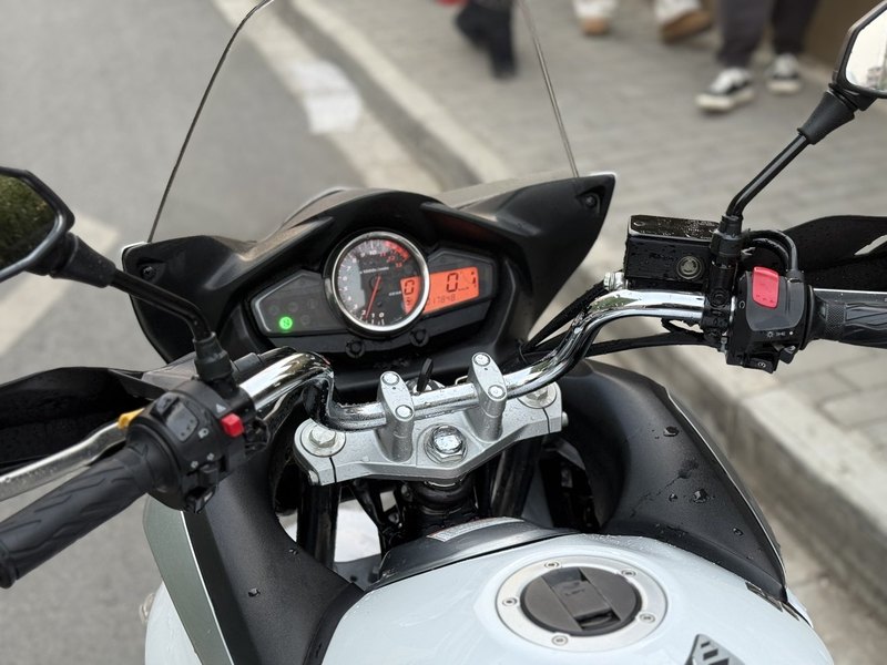 二手豪爵铃木骊驰 GW 250F