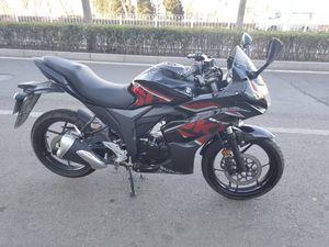 二手济南铃木极客飒 Gixxer 155