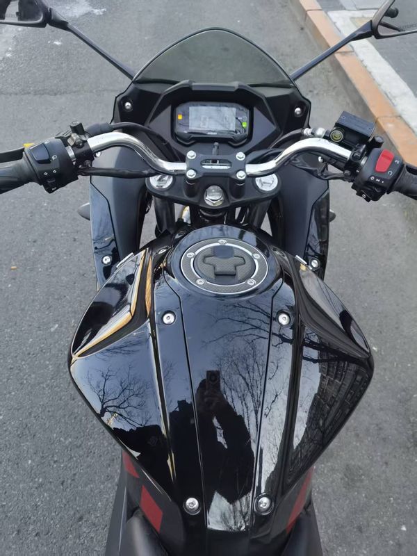 二手济南铃木极客飒 Gixxer 155