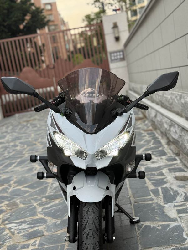 二手川崎Ninja 400