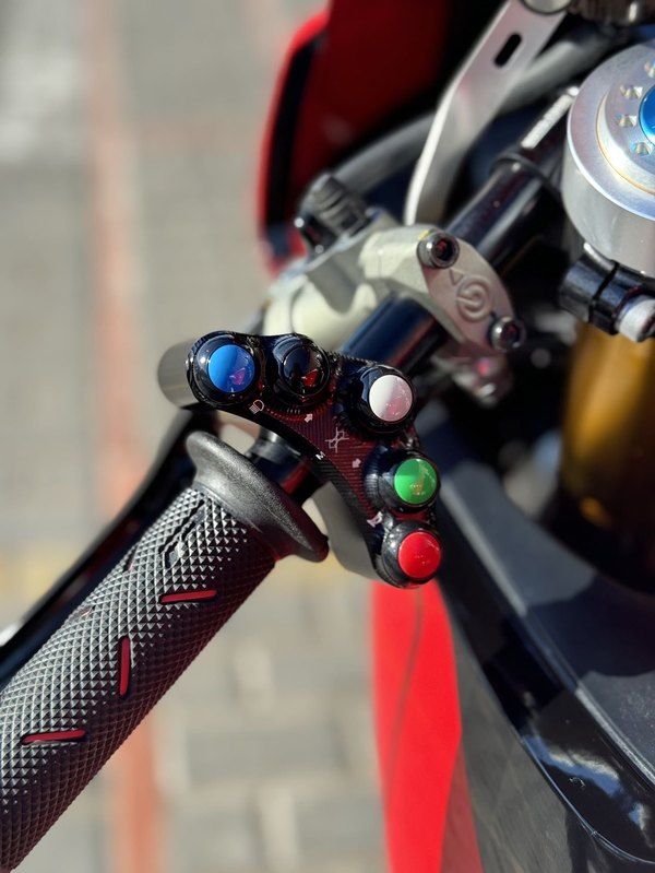 二手杜卡迪Panigale V2