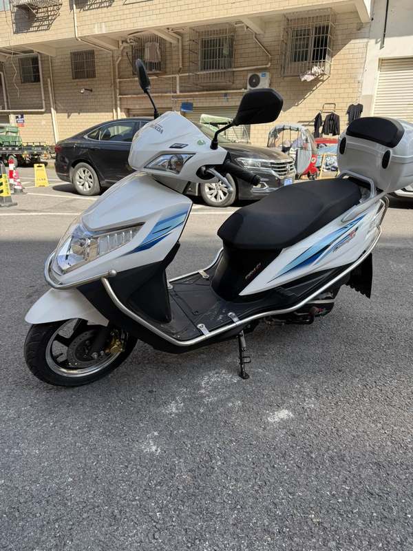 二手五羊本田Cruising 御鲨125