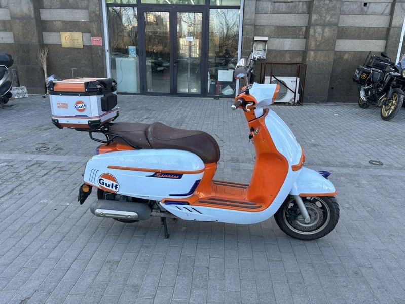 二手维多利亚Sixties 300i