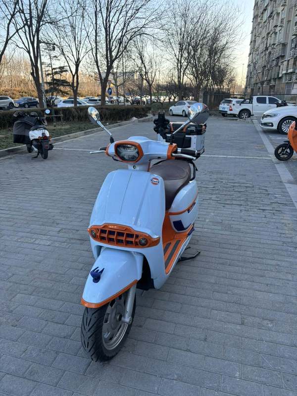 二手维多利亚Sixties 300i