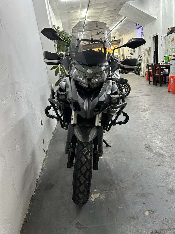 二手贝纳利金鹏 TRK502