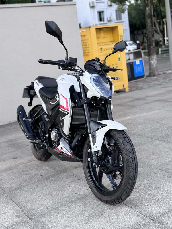 二手贝纳利小迅龙 BN150S