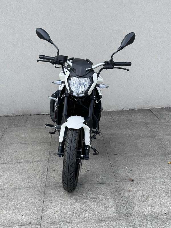 二手贝纳利红宝龙 TNT150i