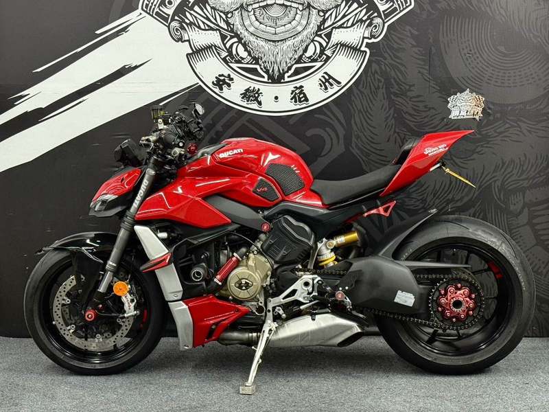 二手杜卡迪Street Fighter V4