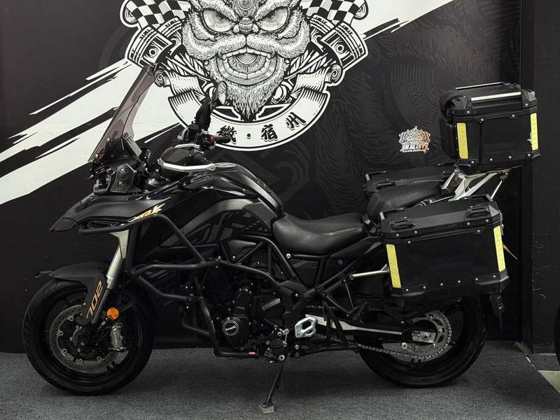 二手贝纳利TRK702