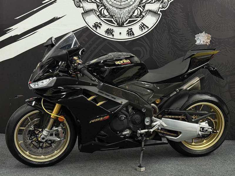 二手阿普利亚RSV4