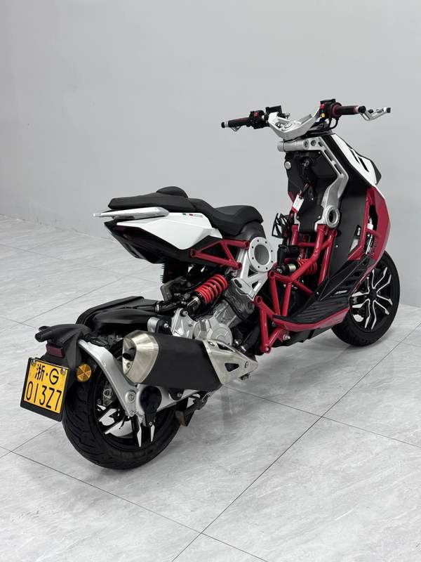 二手意塔杰特Dragster 200