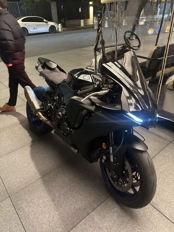 二手雅马哈YZF-R1