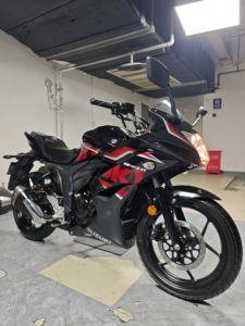 二手济南铃木极客飒 Gixxer 155