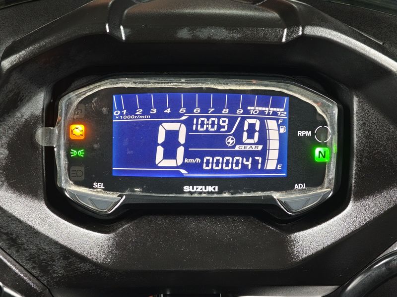 二手济南铃木极客飒 Gixxer 155