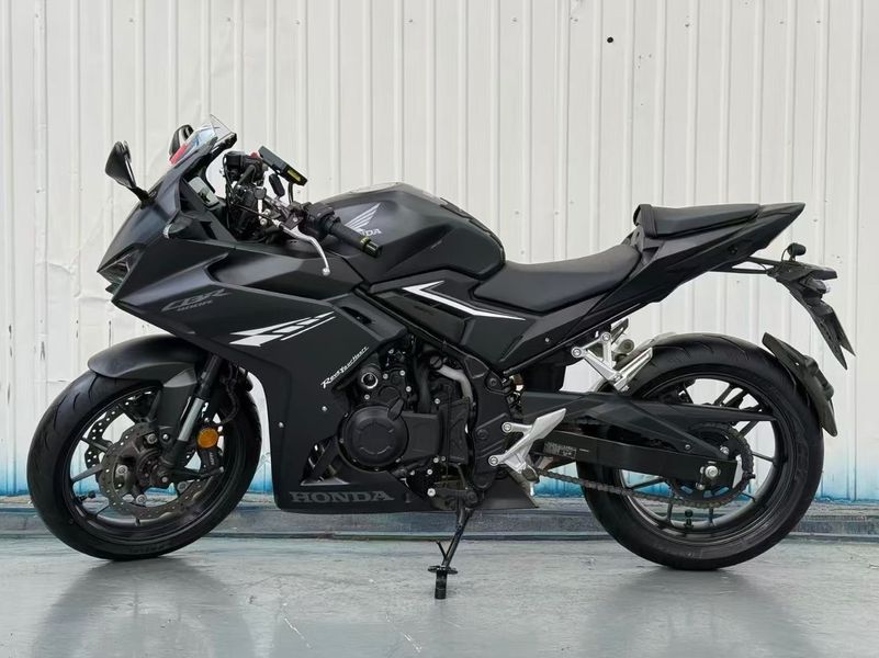 二手本田CBR400R