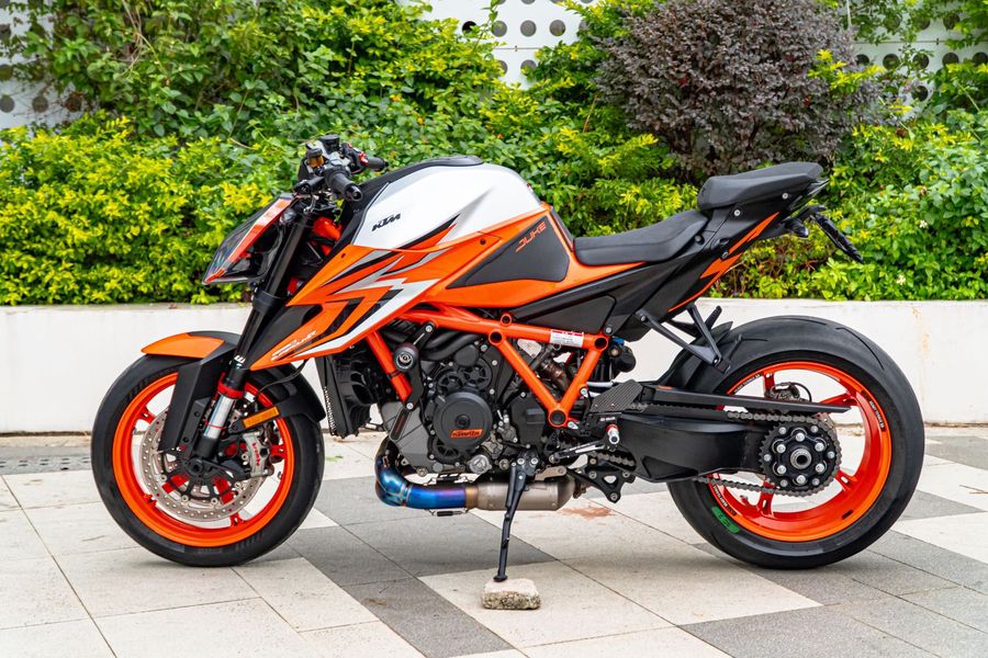 二手KTMR2R1290 Super Duke