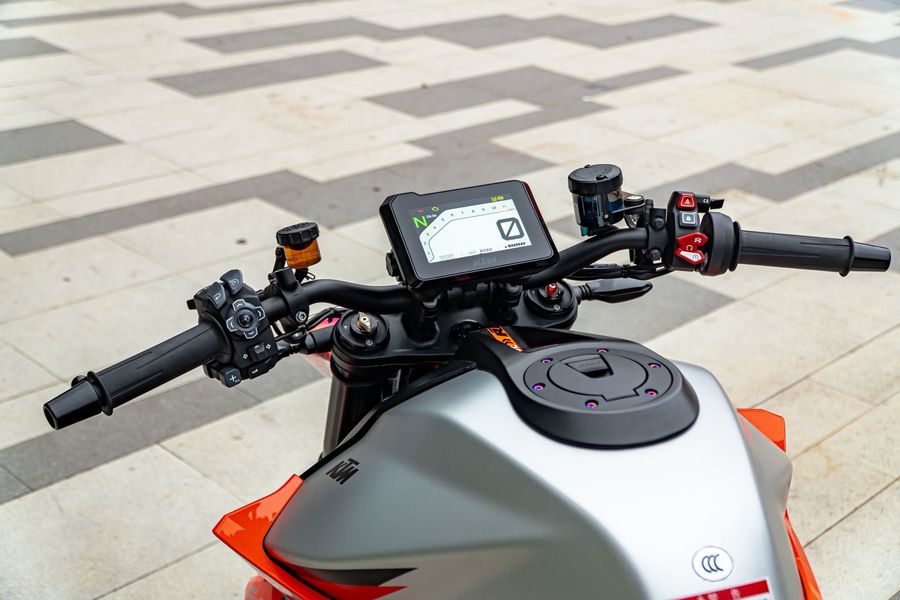 二手KTMR2R1290 Super Duke