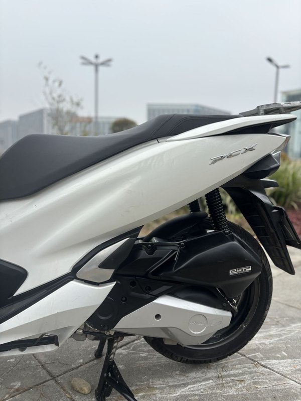 二手五羊本田PCX