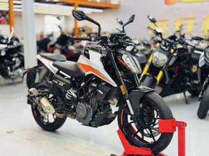 二手KTMR2R390 Duke