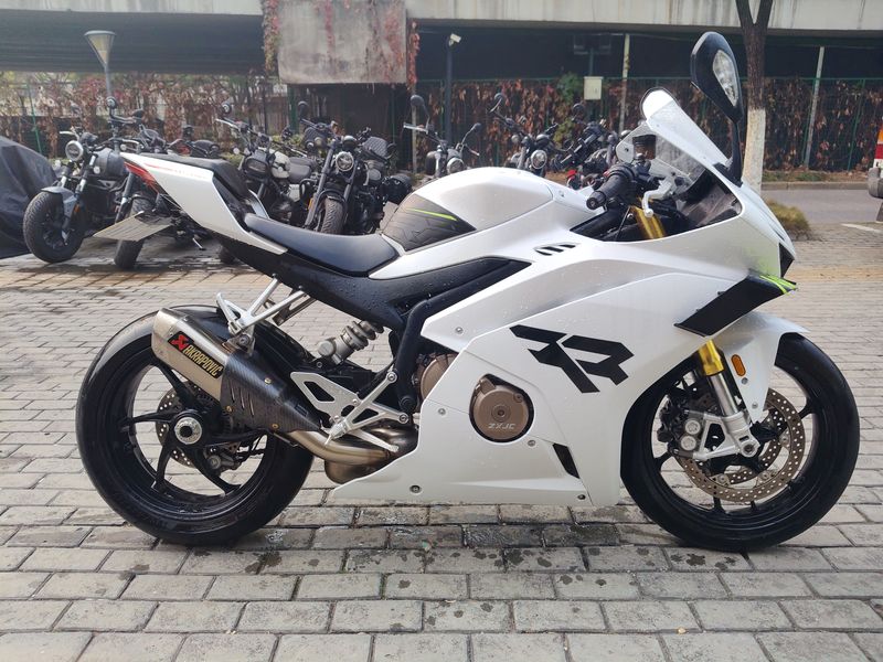 二手张雪机车500RR