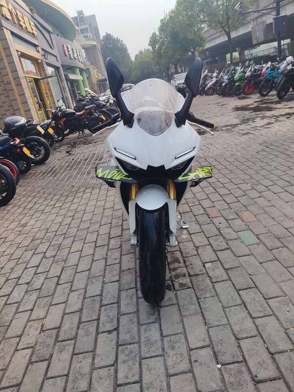 二手张雪机车500RR