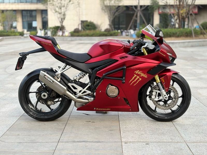 二手张雪机车500RR